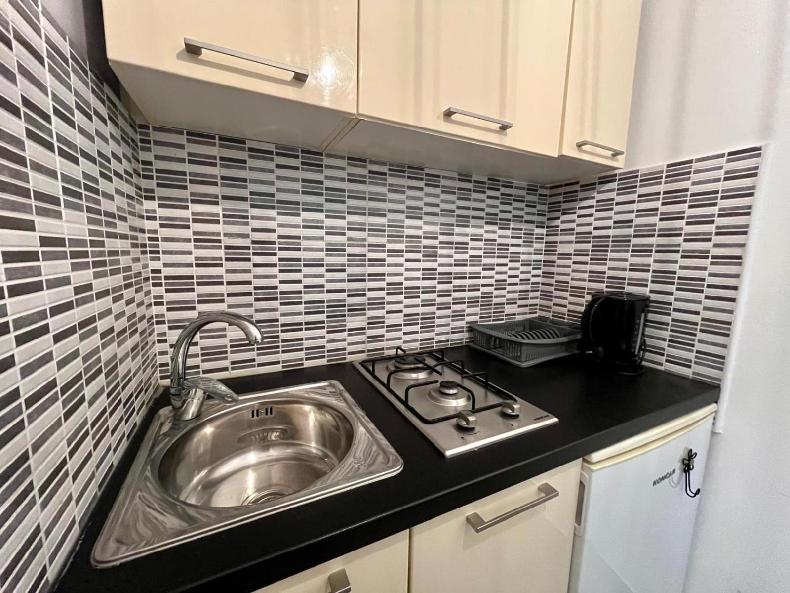 מליני Apartments Versus מראה חיצוני תמונה